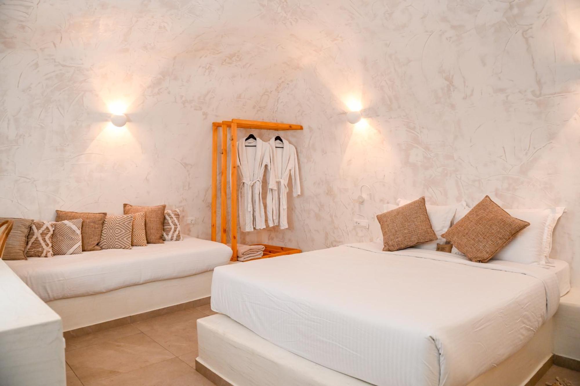 Bed and Breakfast White Curves Santorini Акротири Экстерьер фото
